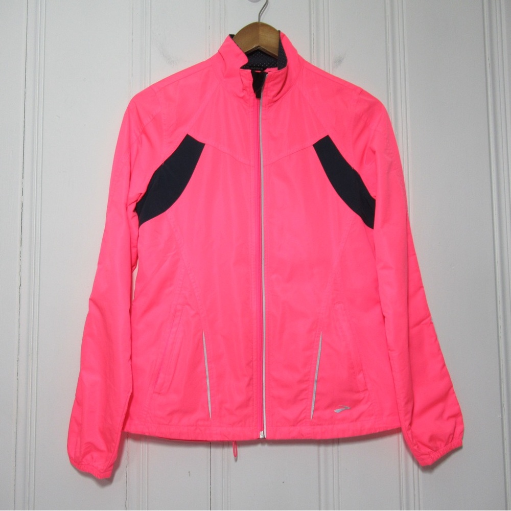 Brooks Bright Pink Lightweight Shelter Technology Athletic Jacket Size Small